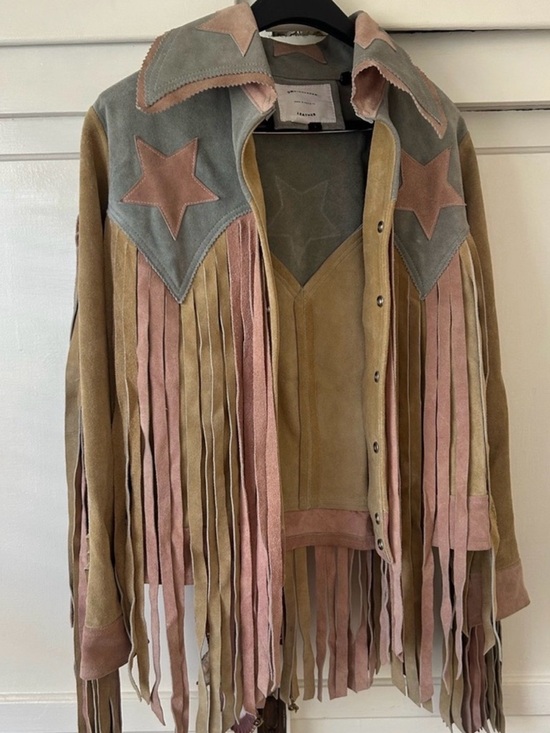 Understated Leather Jackets & Blazers - COACHELLA OR STAGECOACH!! Fringed Suede Star-Appliqué Jacket